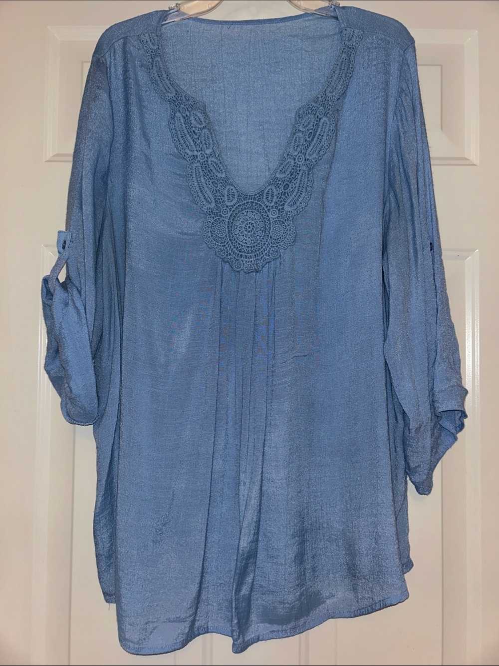 Women's Crochet V-Neck Tunic Blouse 2X-3X Blue Boho Relaxed Tab Sleeve
